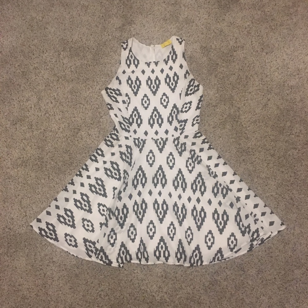 👗 dee elle brand dress, size M, white and black